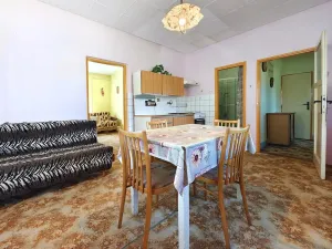 Prodej rodinného domu, Chotutice, Na skalách, 87 m2
