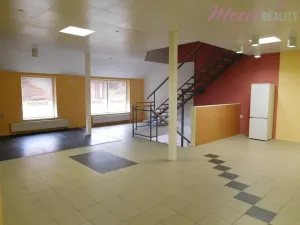 Pronájem obchodního prostoru, Uherské Hradiště, Sokolovská, 150 m2