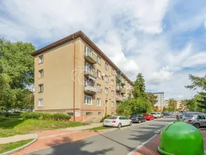 Pronájem bytu 2+1, Praha - Hloubětín, Zelenečská, 53 m2