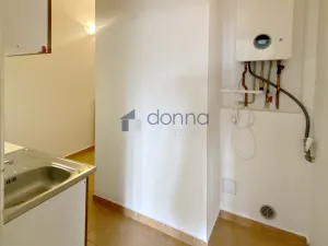 Pronájem bytu 2+kk, Praha, Za poštou, 51 m2