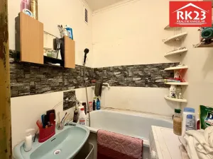 Prodej bytu 2+1, Toužim - Kosmová, 57 m2