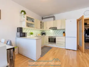 Prodej bytu 4+kk, Znojmo, Aninská, 89 m2