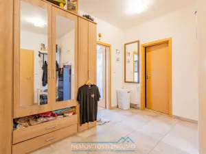 Prodej bytu 4+kk, Znojmo, Aninská, 89 m2