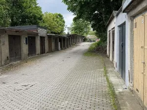 Pronájem garáže, Ostrava, Na Heleně, 22 m2