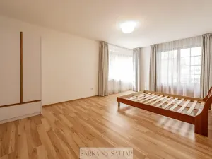 Pronájem bytu 2+kk, Praha - Hlubočepy, Hlubočepská, 70 m2