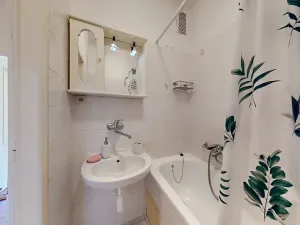 Prodej bytu 2+1, Olomouc, tř. Svornosti, 53 m2