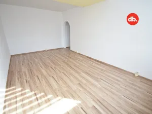 Pronájem bytu 2+1, Hroznětín, Sídliště, 60 m2