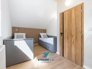 Prodej rodinného domu, Bystřany, 284 m2