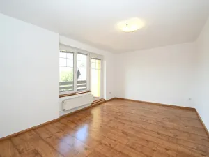 Pronájem kanceláře, Praha - Chodov, 7. května, 454 m2
