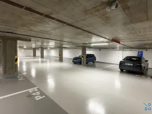 Pronájem bytu 2+kk, Praha - Jinonice, Řeporyjská, 57 m2
