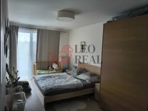 Pronájem bytu 3+kk, Tuchoměřice, V Kněžívce, 83 m2