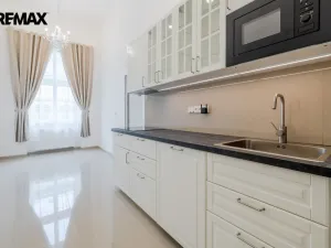 Prodej bytu 3+kk, Praha - Vinohrady, Legerova, 70 m2