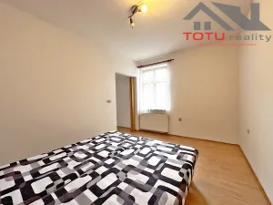 Pronájem bytu 2+1, Jaroměř, Svat. Čecha, 60 m2
