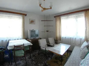 Prodej rodinného domu, Mladý Smolivec - Radošice, 200 m2