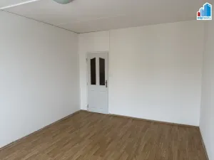 Prodej bytu 2+1, Nové Sedlo, Sadová, 77 m2