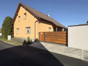 Prodej bytu 5+1, Dubné - Třebín, 170 m2