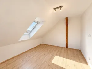 Prodej bytu 5+1, Dubné - Třebín, 170 m2
