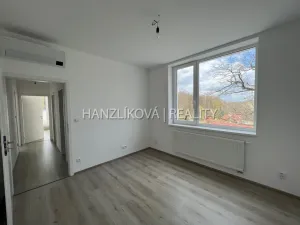 Pronájem bytu 3+kk, Hluboká nad Vltavou, U Parku, 104 m2
