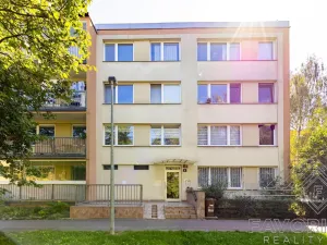 Prodej bytu 3+1, Praha - Prosek, Novoborská, 53 m2