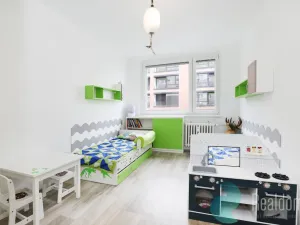 Prodej bytu 3+1, Praha - Žižkov, Roháčova, 72 m2
