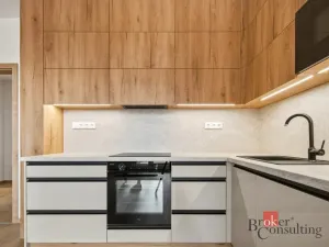 Pronájem bytu 2+kk, Pardubice - Ohrazenice, U Sportovní školy, 50 m2