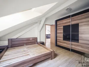 Pronájem bytu 3+kk, Pardubice - Zelené Předměstí, Wolkerova, 75 m2