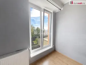 Pronájem bytu 3+kk, Chlumec, Holubova, 100 m2
