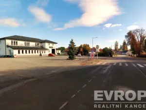 Prodej pozemku pro bydlení, Dlouhá Lhota, 1300 m2