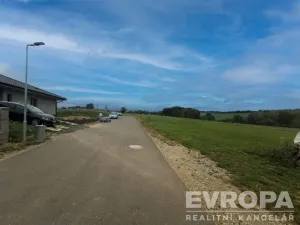 Prodej pozemku pro bydlení, Veliš, 1400 m2
