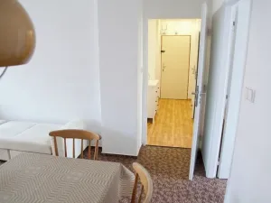 Pronájem bytu 2+1, Týnec nad Sázavou, Družstevní, 50 m2