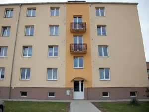 Pronájem bytu 2+1, Týnec nad Sázavou, Družstevní, 50 m2
