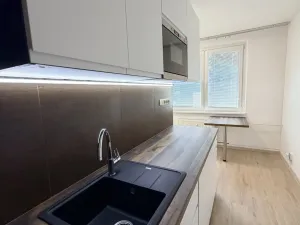 Prodej bytu 2+1, Brno - Bystrc, Píškova, 58 m2