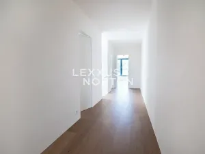 Prodej vily, Praha - Horní Měcholupy, U hostivařského nádraží, 260 m2