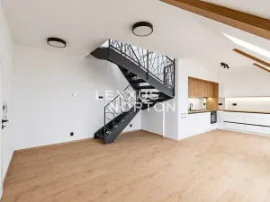 Pronájem bytu 4+kk, Praha - Nusle, Bartoškova, 108 m2