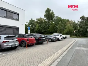 Pronájem obchodního prostoru, Pardubice - Zelené Předměstí, Jiráskova, 18 m2