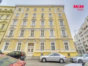 Prodej bytu 1+kk, Praha - Vinohrady, Římská, 35 m2
