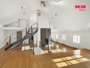 Prodej rodinného domu, Praha - Malá Strana, Na Kampě, 383 m2
