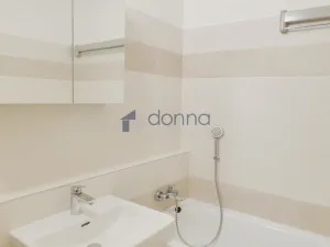 Pronájem bytu 2+1, Praha, Nučická, 62 m2