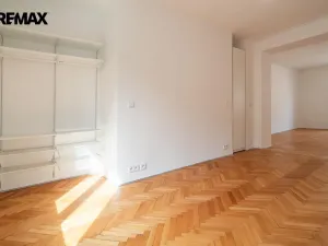 Pronájem bytu 2+kk, Praha - Libeň, V zahradách, 48 m2