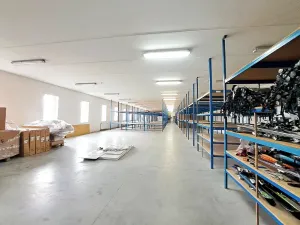 Pronájem výrobních prostor, Tečovice, 706 m2