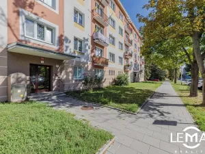 Prodej bytu 3+1, Olomouc, tř. Svornosti, 61 m2