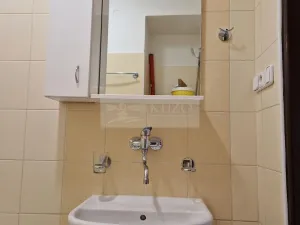 Prodej bytu 3+1, Znojmo, Vídeňská třída, 79 m2