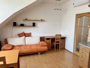 Pronájem bytu 2+kk, Brno, Cacovická, 45 m2