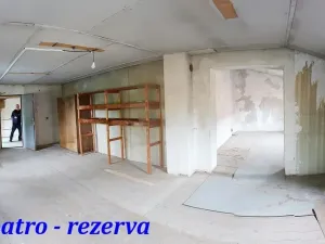 Pronájem skladu, Hředle, 300 m2