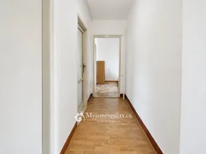 Prodej bytu 2+1, Znojmo, Hálkova, 68 m2