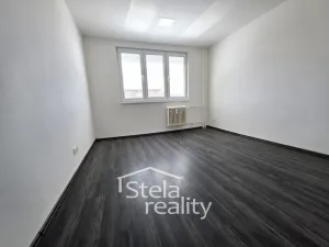 Pronájem bytu 2+1, Bruntál, Pionýrská, 56 m2