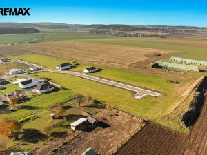 Prodej pozemku, Stolany, 1046 m2