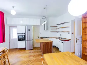 Pronájem bytu 2+1, Praha - Žižkov, Škroupovo náměstí, 78 m2