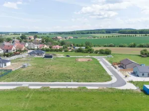Prodej pozemku, Stolany, 2629 m2