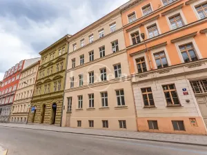 Prodej činžovního domu, Praha - Nové Město, Na bojišti, 632 m2